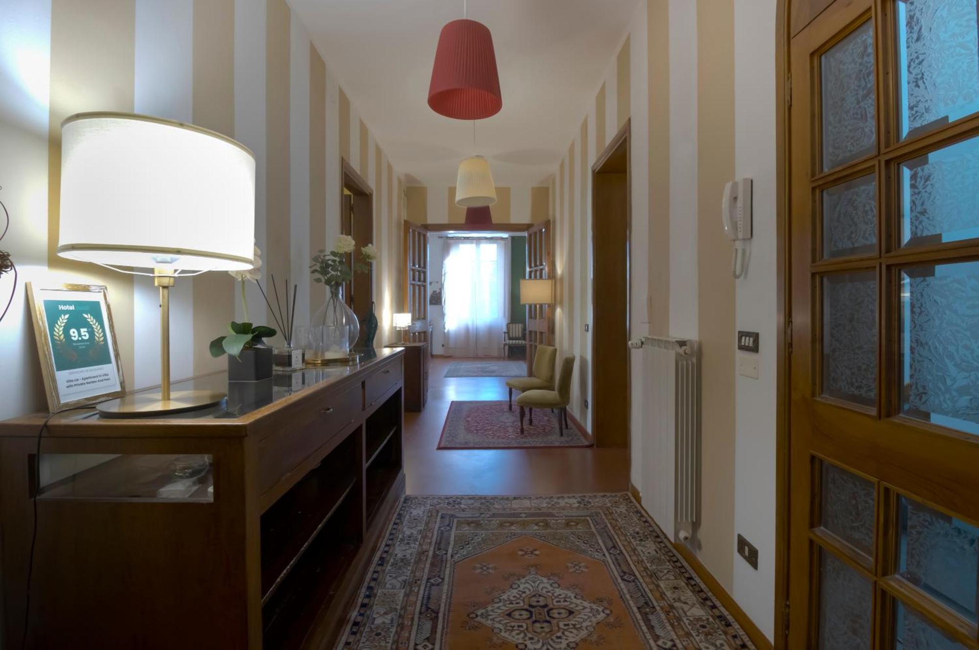 Lia - In With Private Garden And Pool Hébergement de vacances Florence